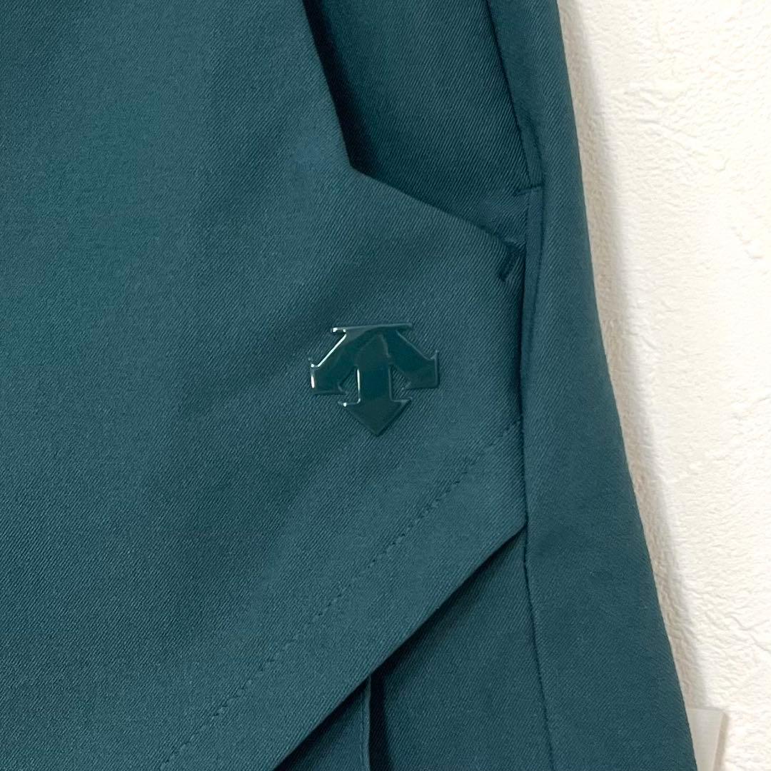 美品　DESCENTE GOLF ゴルフウェア ショートパンツ