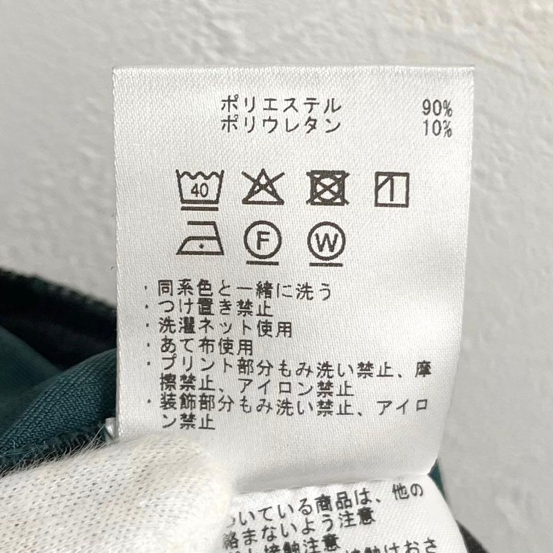 美品　DESCENTE GOLF ゴルフウェア ショートパンツ