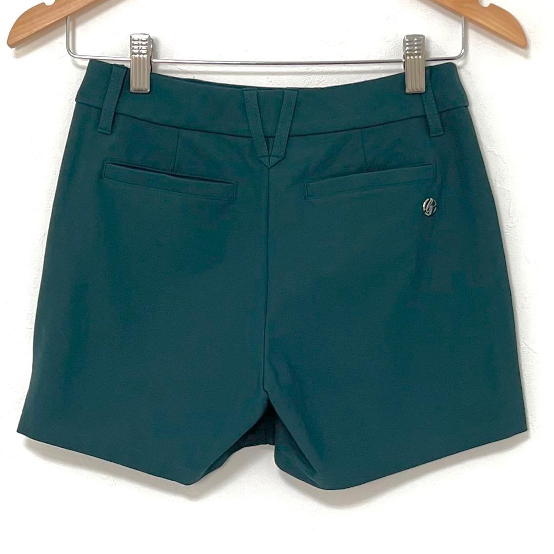 美品　DESCENTE GOLF ゴルフウェア ショートパンツ