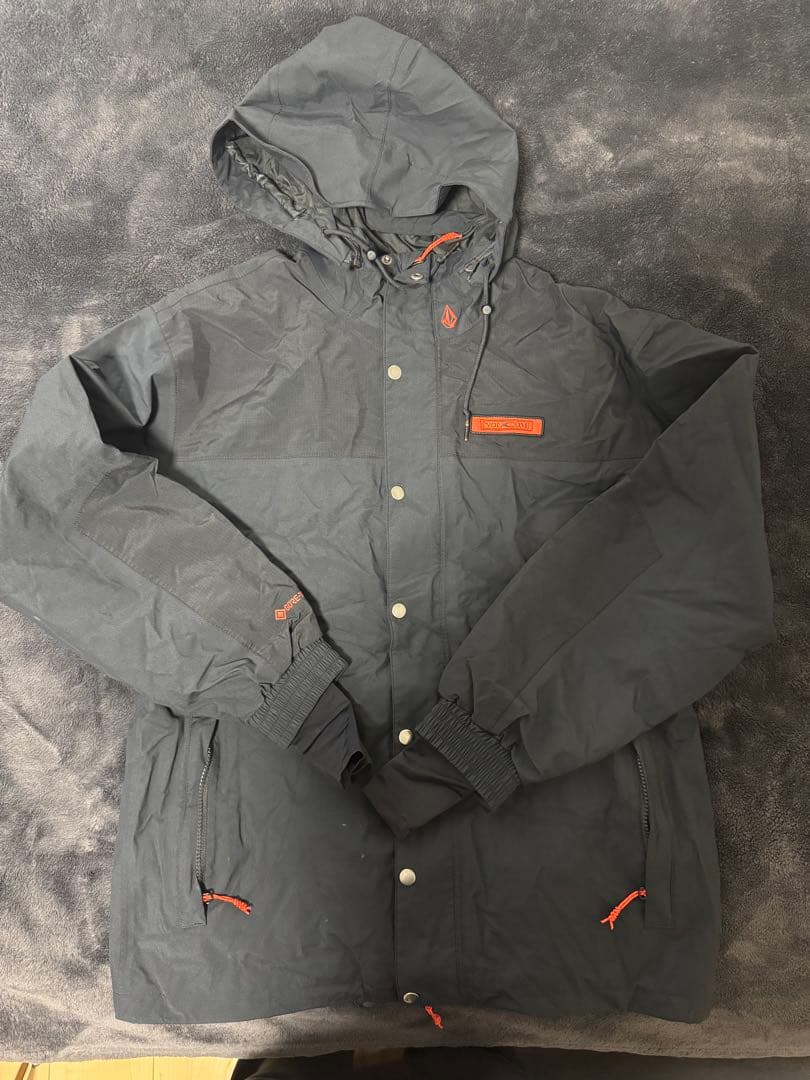 【最高峰GORE-TEX】VOLCOM スノボウェア 上下セット M/S