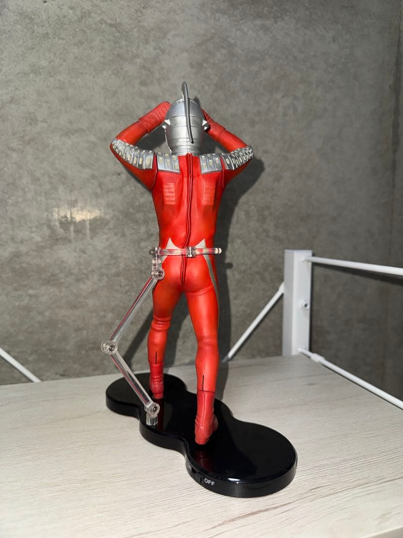 大怪獣シリーズ ウルトラセブン エメリウム光線Ver.（少年リック限定版）