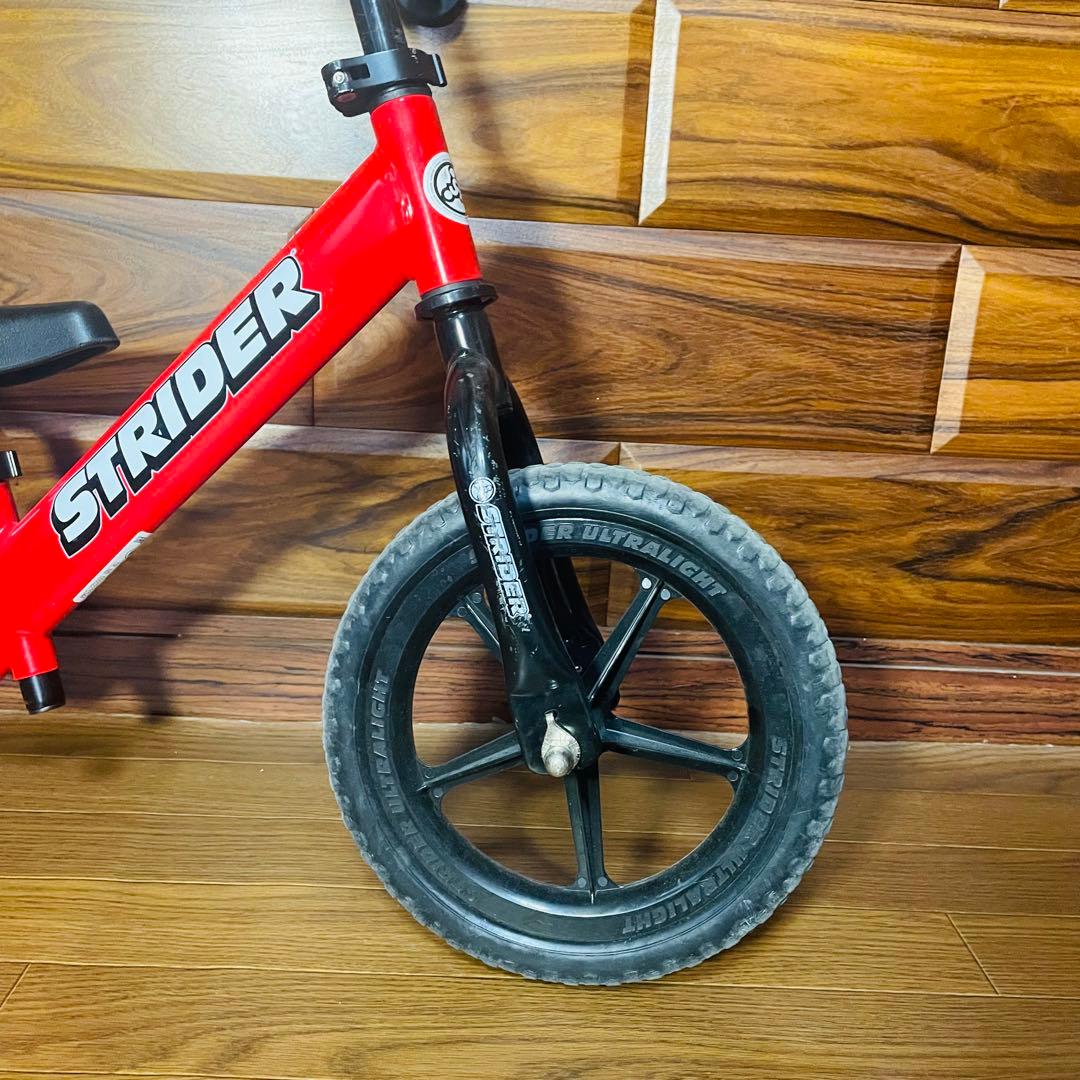 【美品】STRIDER ストライダー スポーツモデル 12インチ 赤 レッド