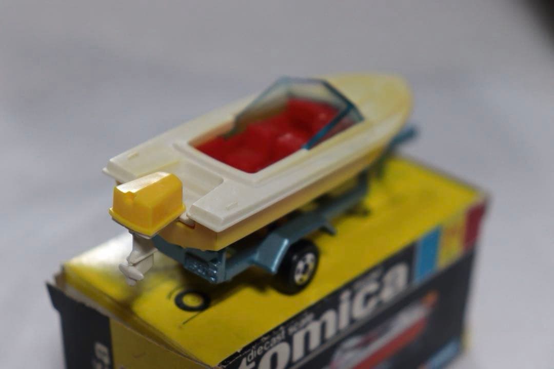 日本製　国産　トミカ　ヤマハ　ボート　71