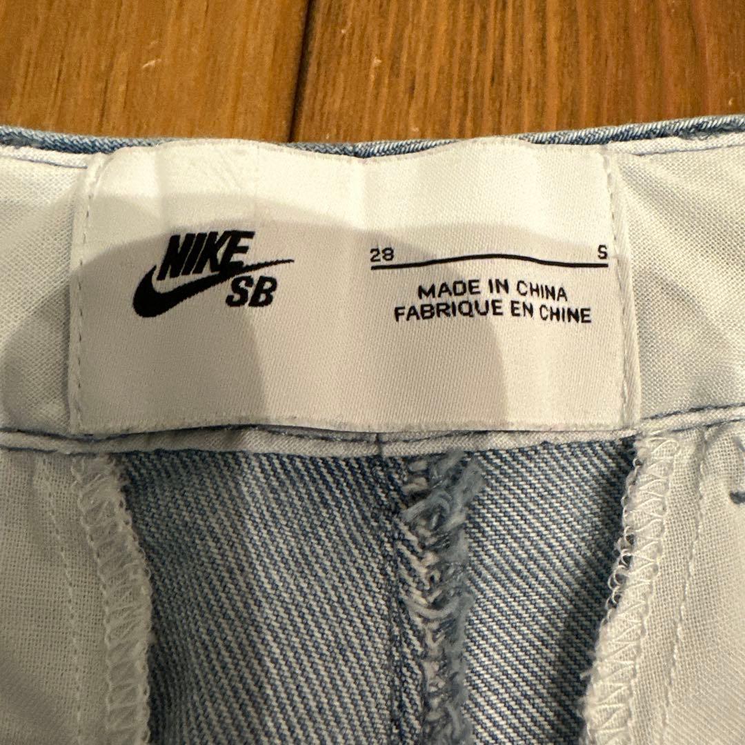 Nike SB パンツ