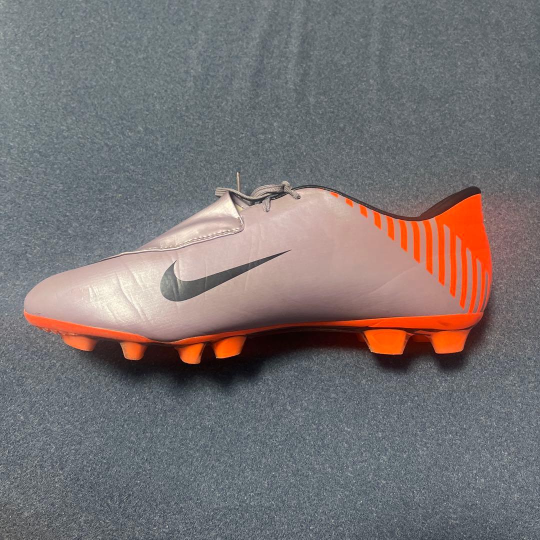 Nike サッカーシューズ スパイク グレー/オレンジ