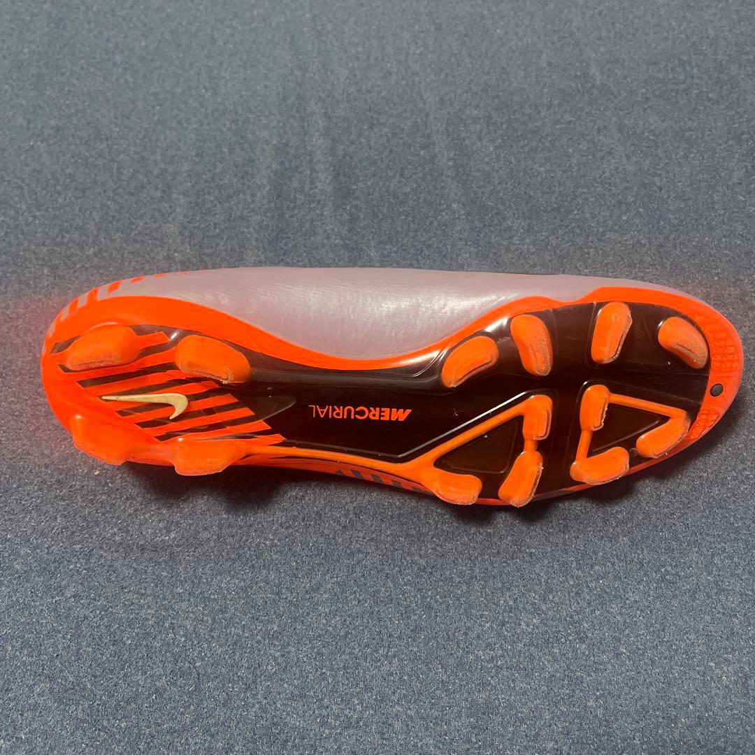 Nike サッカーシューズ スパイク グレー/オレンジ
