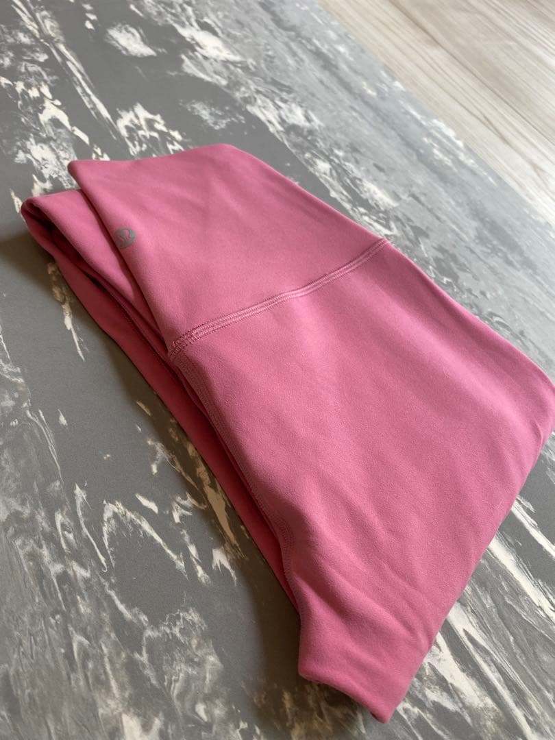lululemon  Aling pant 25 ヨガウェア　レギンスパンツ