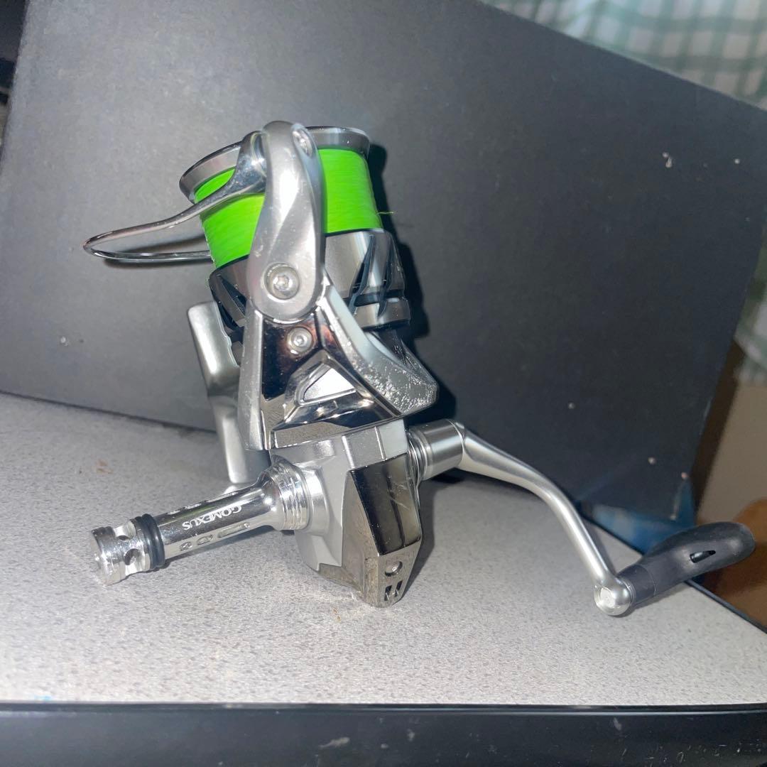スピニングリール C3000 ストラディック
