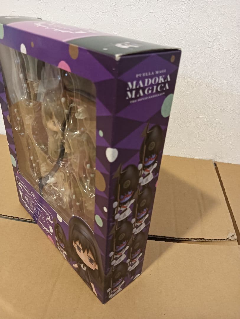 【新品未開封】まどかマギカ 叛逆 きゃらめにぃ 暁美ほむら 黒ワンピース