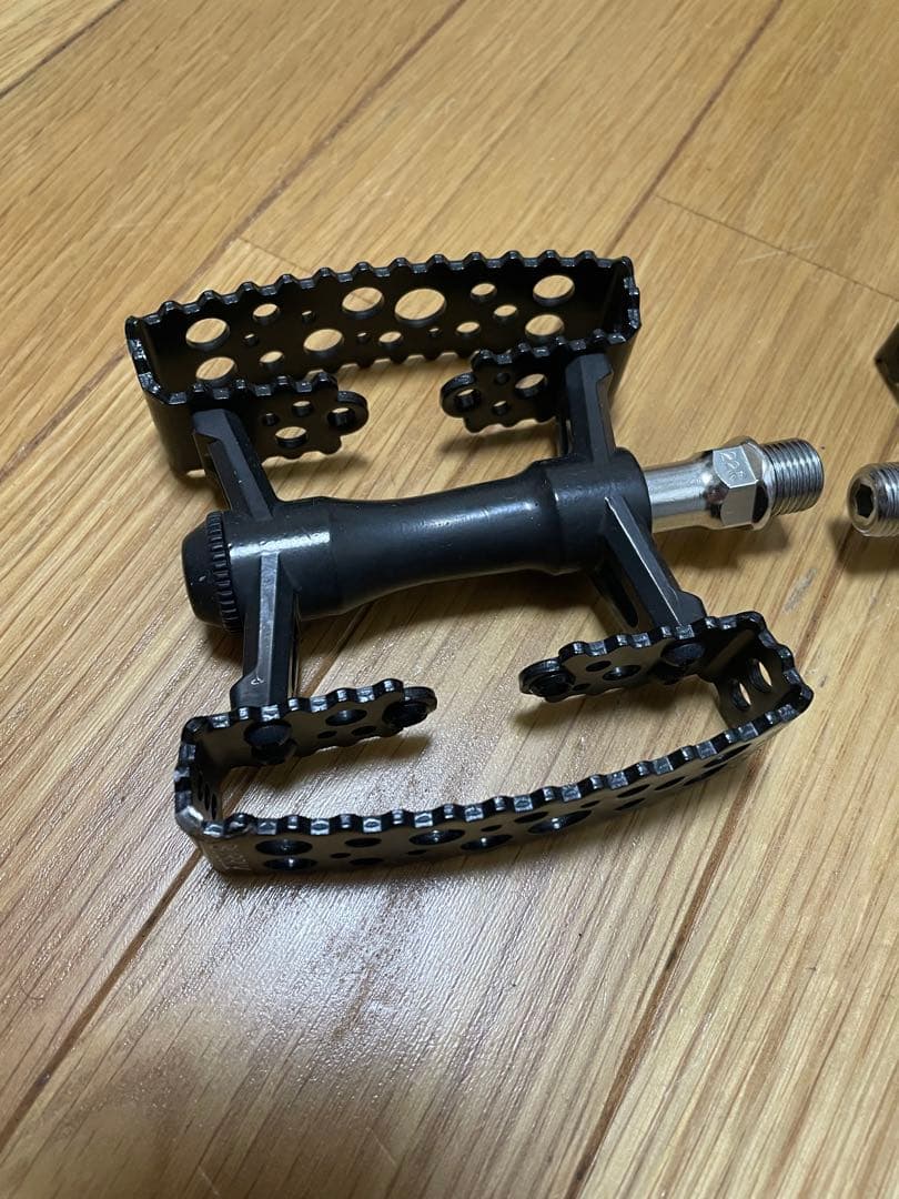 simworks bubbly pedal mks フラットペダル ブラック