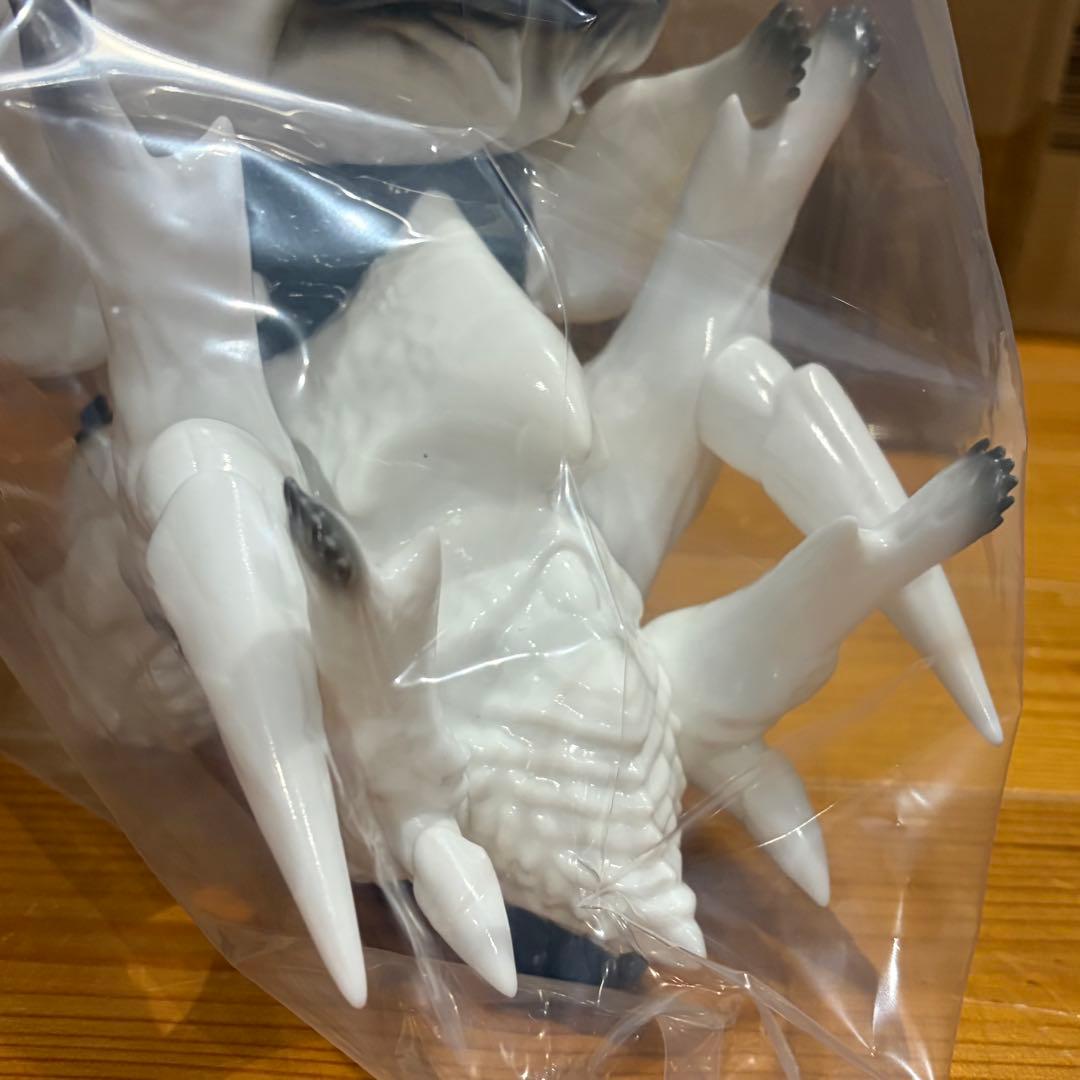 メディコムトイ 安楽安作 レギオン【未開封】
