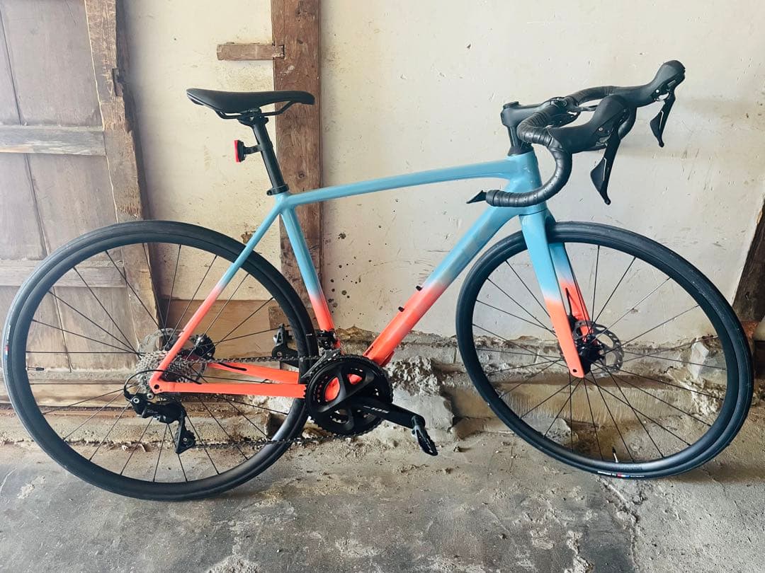 トレック　エモンダ　ALR5 サイズ54