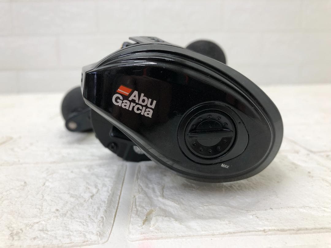 AbuGarcia レボ ビッグシューター WM50 右ハンドル