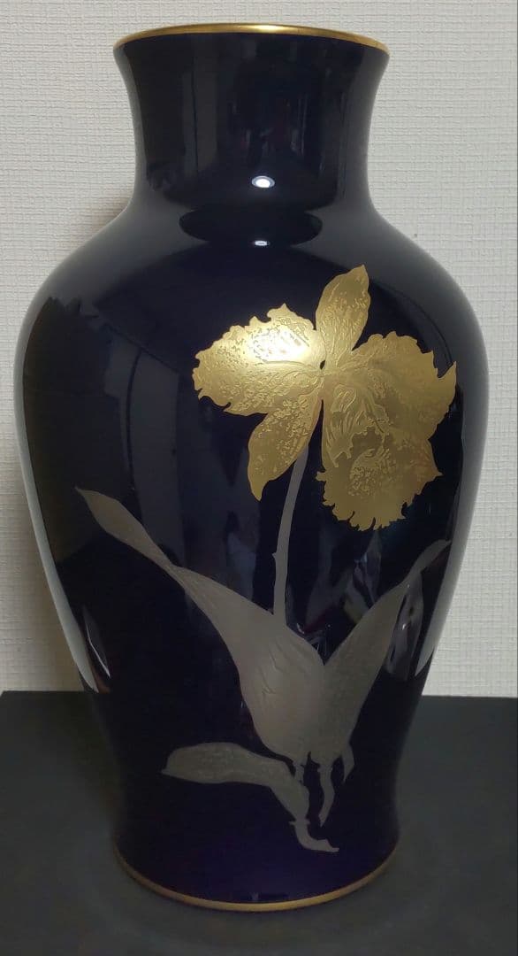 Okura 花瓶 28cm 濃紺 金色の花柄