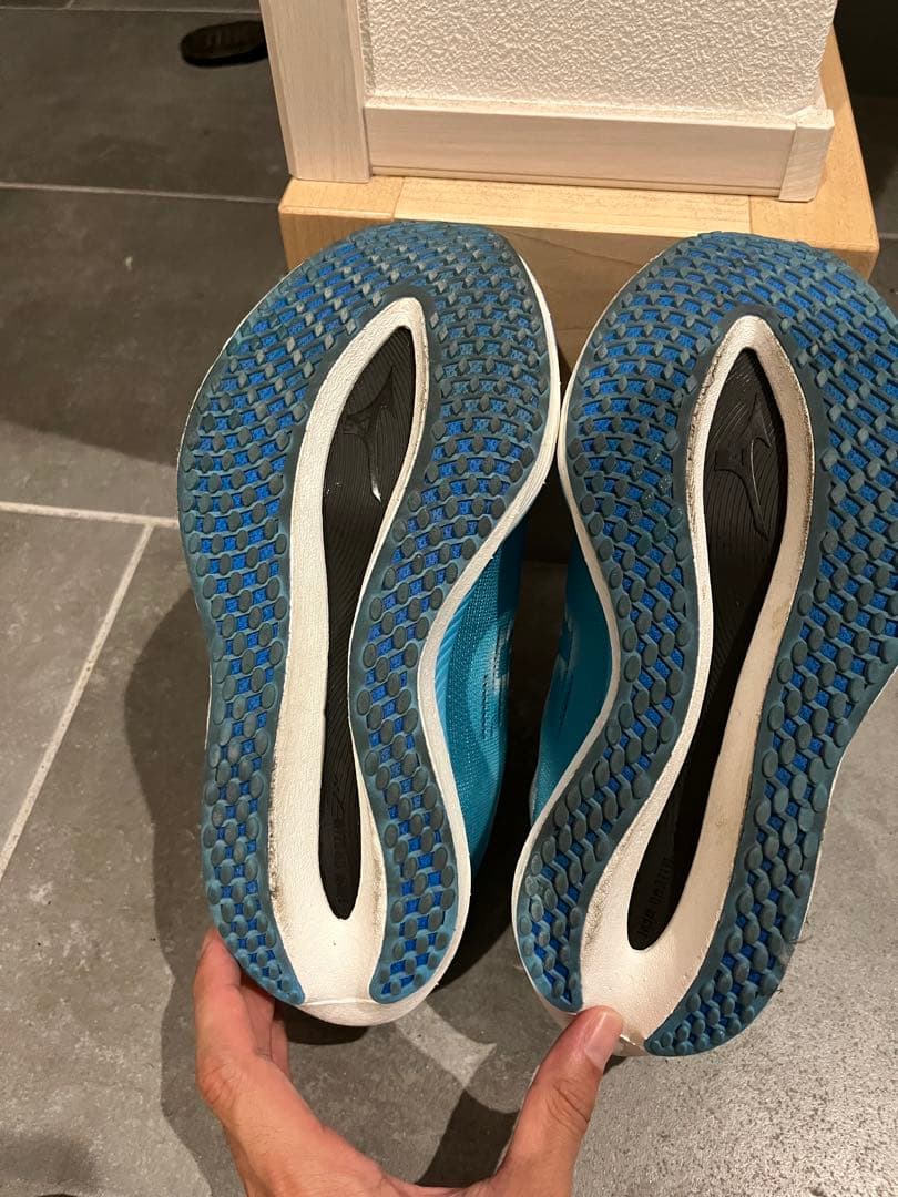 Mizuno ウェーブリベリオンプロ2