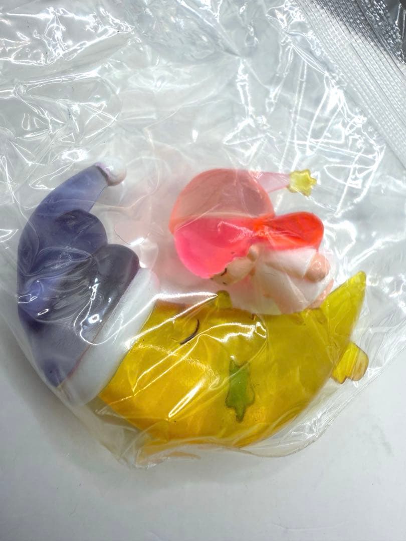 袋未開封　キキララ　リトルツインスターズ　ワールドオブファンタジー　フィギュア