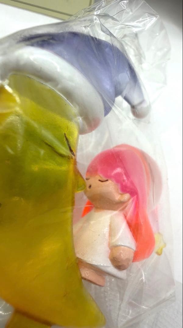 袋未開封　キキララ　リトルツインスターズ　ワールドオブファンタジー　フィギュア