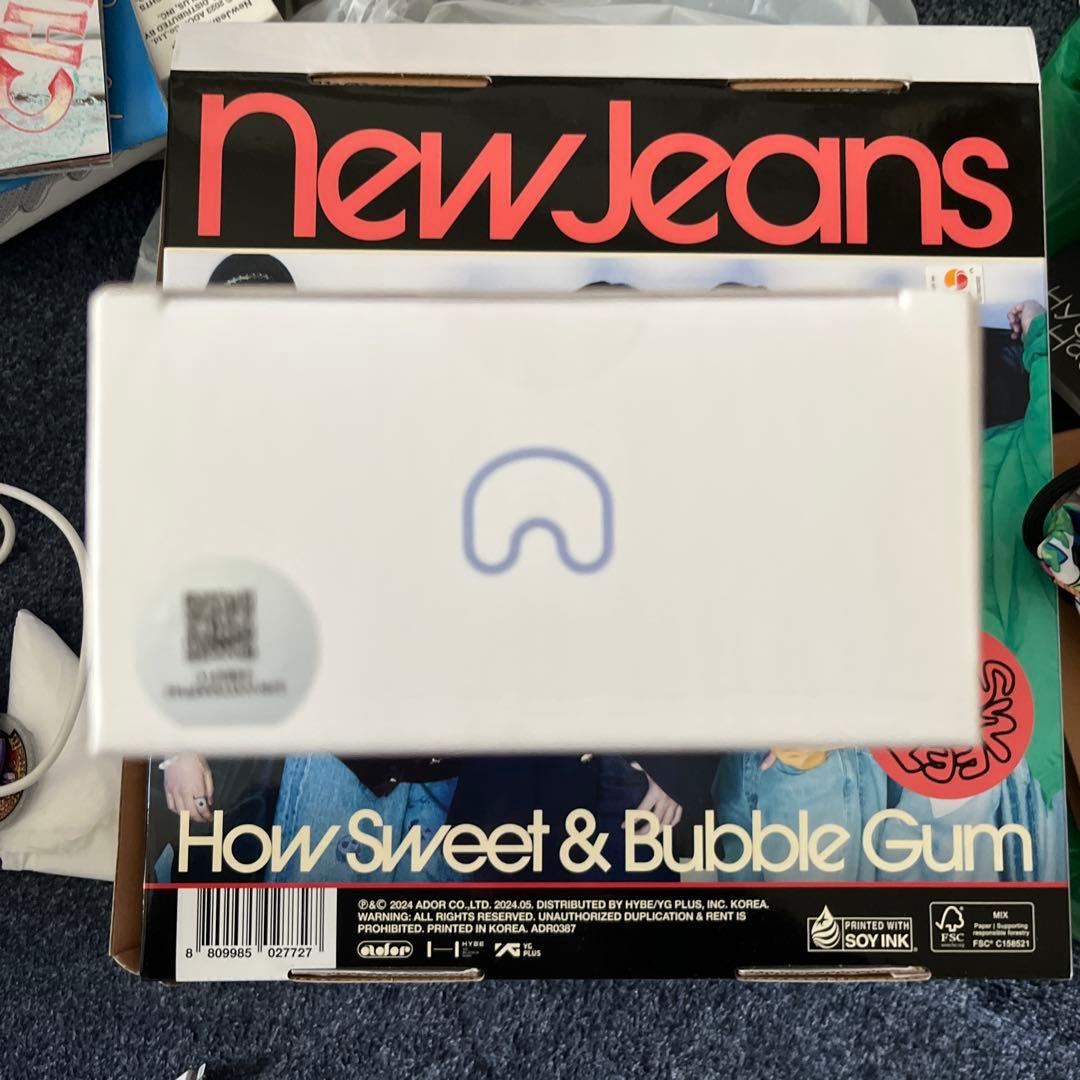 newjeans メンバーシップ限定　バニズキットとnewjeans ペンライト