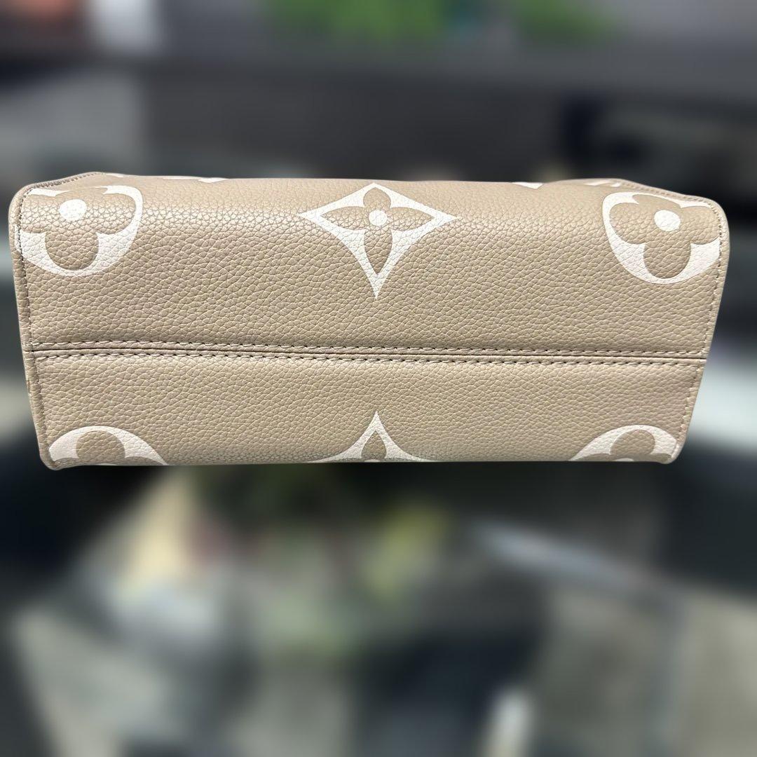 Louis Vuitton オンザゴーPM トートバッグ