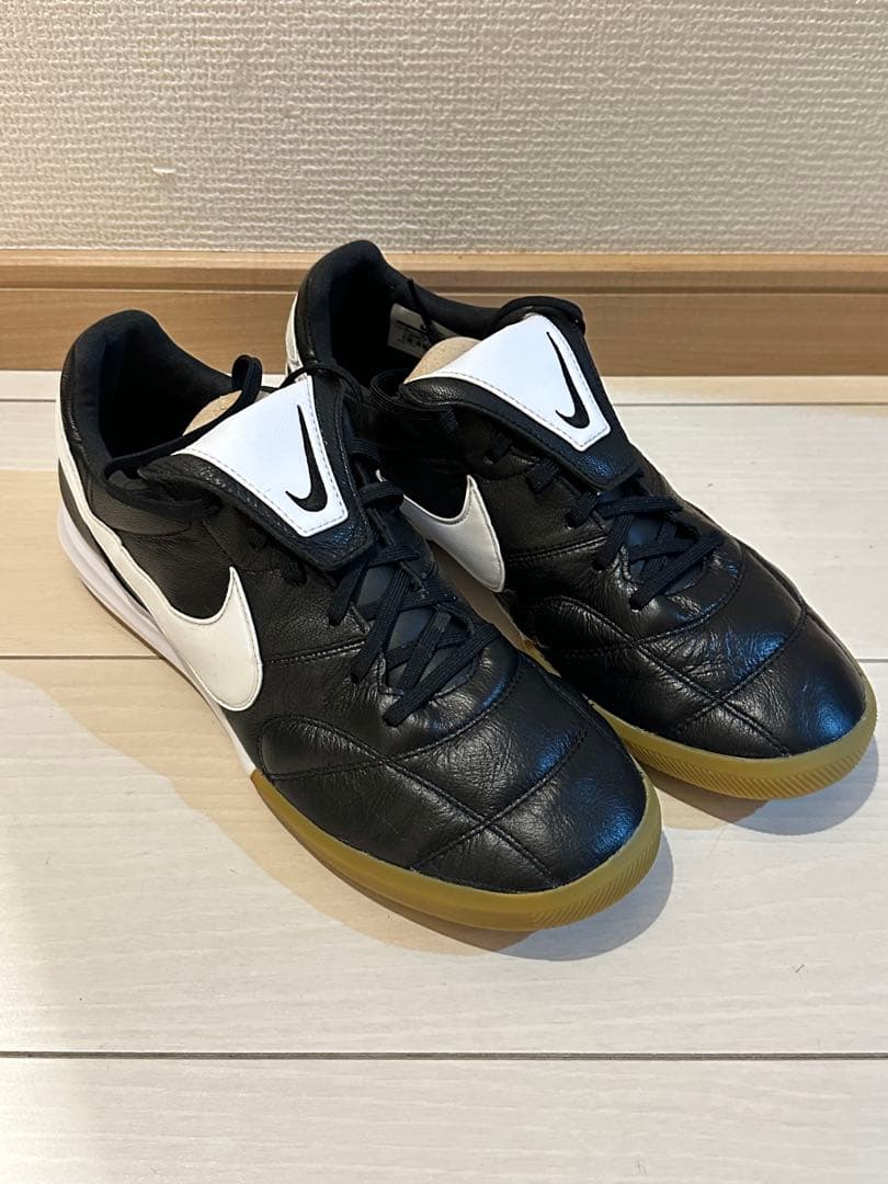 【極美品27cm】NIKE フットサルシューズ