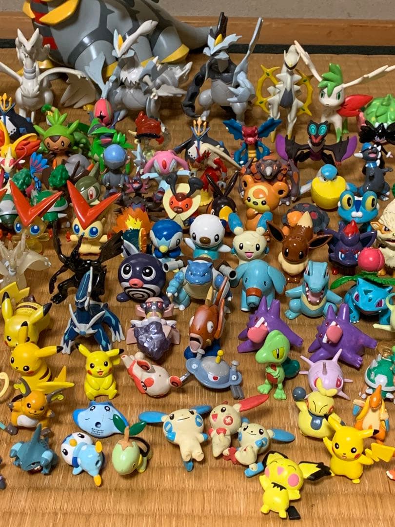 【激レア】特大ギラティナ モンコレDX 立体ポケモン図鑑500体まとめ売り