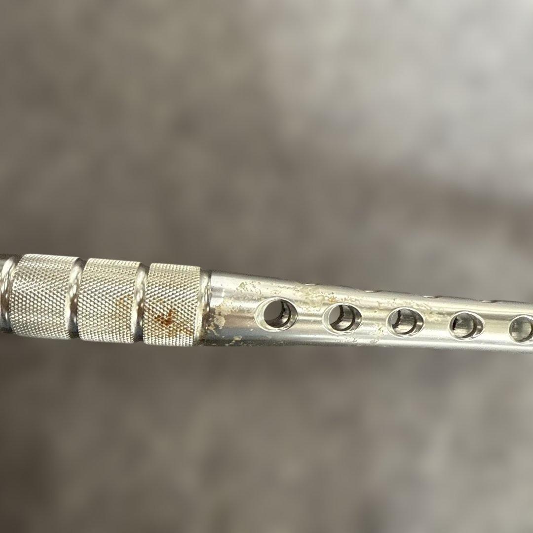 シマノ　13カルカッタ　800F 右ハンドル竿付き