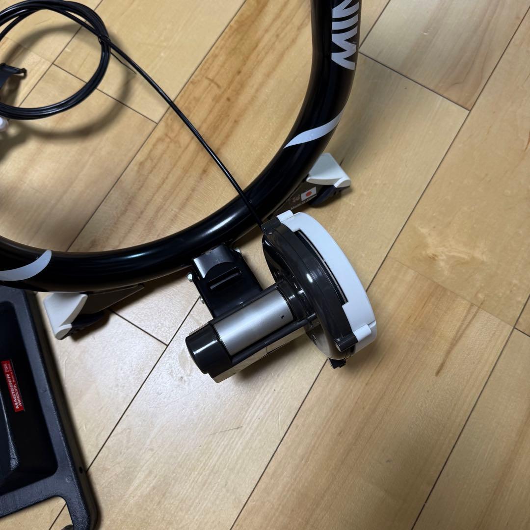 【美品】MINOURA MAGRIDE 60 サイクルトレーナー