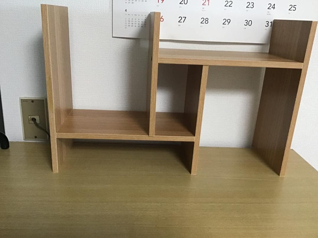 ☆多様なニーズに対応！自由にアレンジ可能なデスク上置き棚
