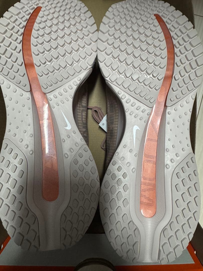 Nike ナイキ　ペガサスプレミアム 26.5