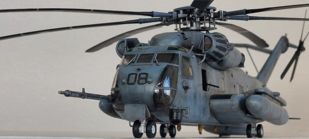 1/48 CH-53E スーパースタリオン改修塗装完成品 　６０cmオーバー！