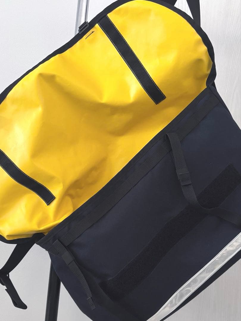 美品 bluelugメッセンジャーバッグ ショルダーパッドセット