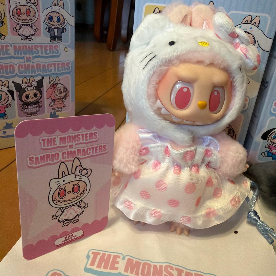 LABUBU THE MONSTERS サンリオキャラクターズ3体セット