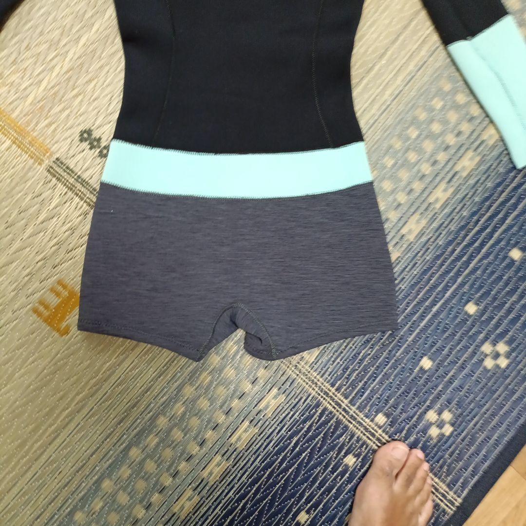 ブレーカーアウト　ロングスリーブ　レディース　再値下げしました。