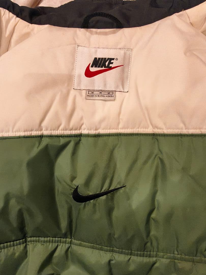 Nike ブラック グリーン ベンチコート Mサイズ