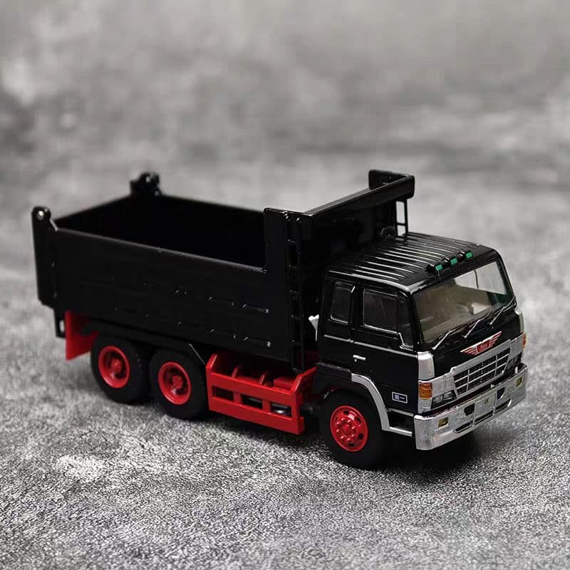 DBGT 1/64 日野 スーパードルフィン ダンプ トラック 黒