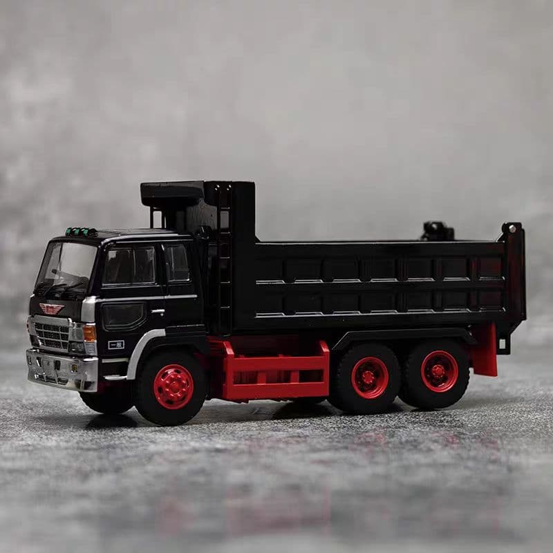 DBGT 1/64 日野 スーパードルフィン ダンプ トラック 黒