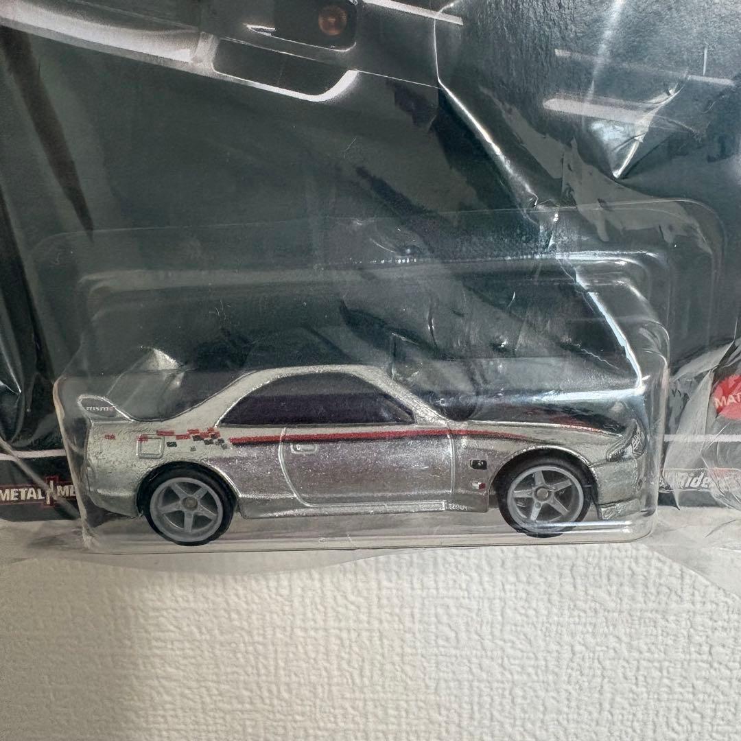 ホットウィール Nissan Skyline GT-R BNR32 NISMO…