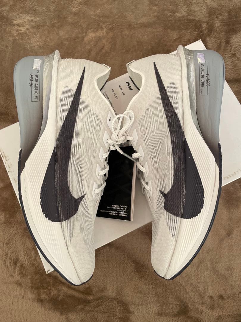 NIKE ヴェイパーフライネクスト4 新品