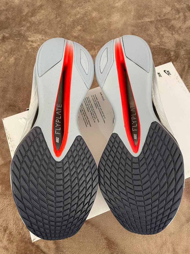 NIKE ヴェイパーフライネクスト4 新品