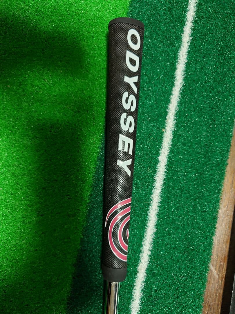 ODYSSEY TRI-BEAM STROKE LAB パター