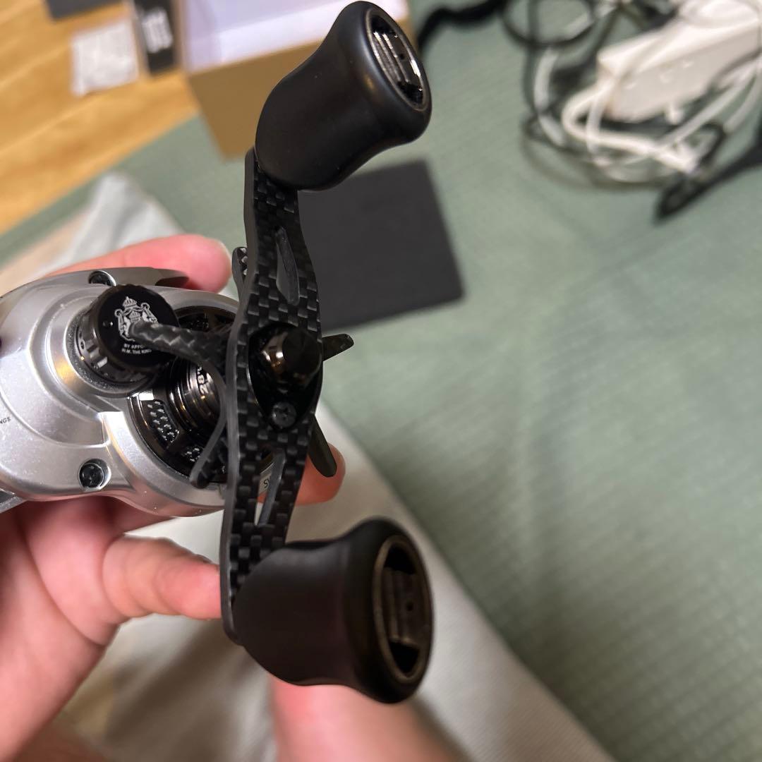 Abu Garcia ZENON MG7 ベイトリール シルバー