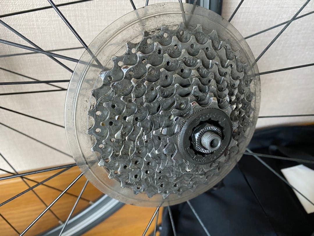 GIANT 700x25Cタイヤ ホイール、ホイールカバーセット