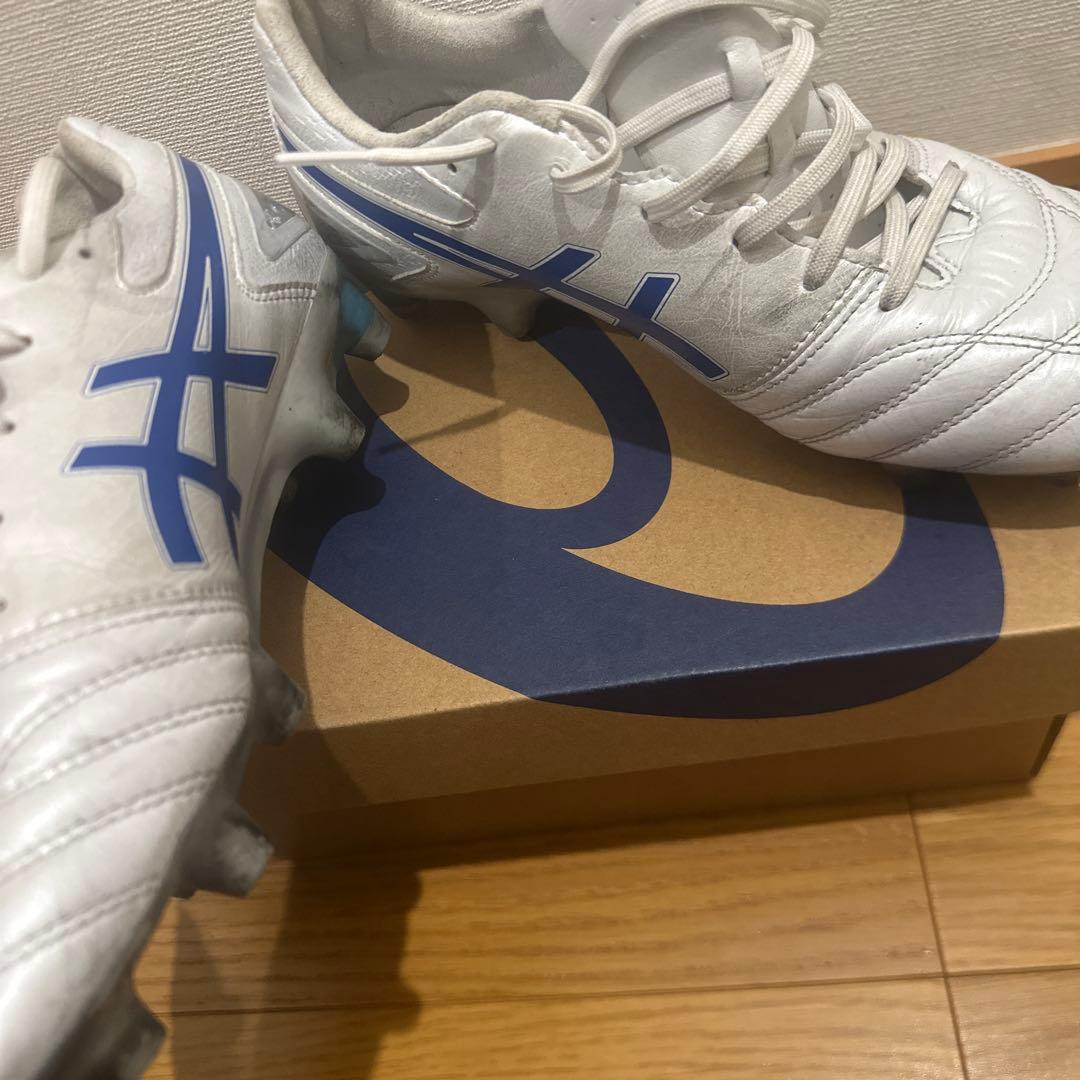 ⭕️値下げ可能！！ASICS スパイクシューズ ホワイト/ブルー　26cm