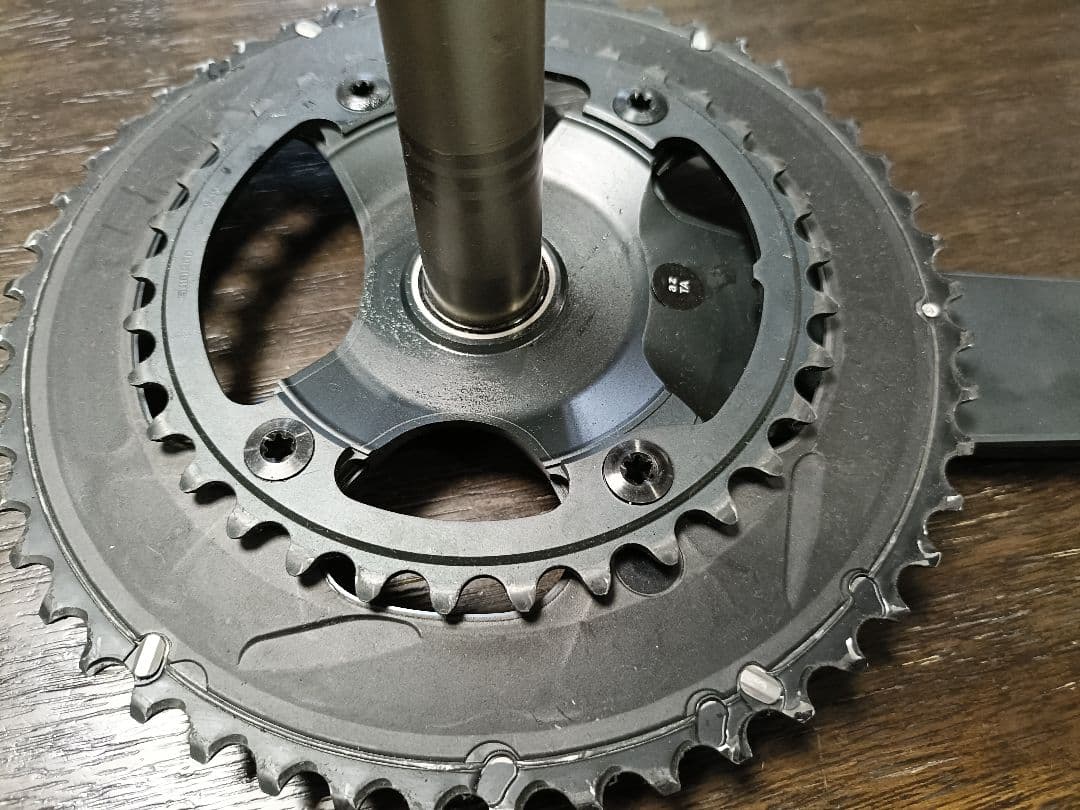 ULTEGRA FC-Ｒ8000 クランク