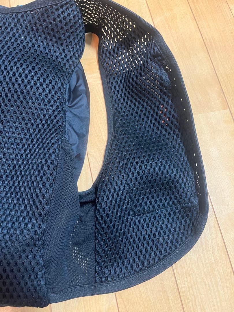 Sサイズ SALOMON アクティブ スキン8 フラスクなし