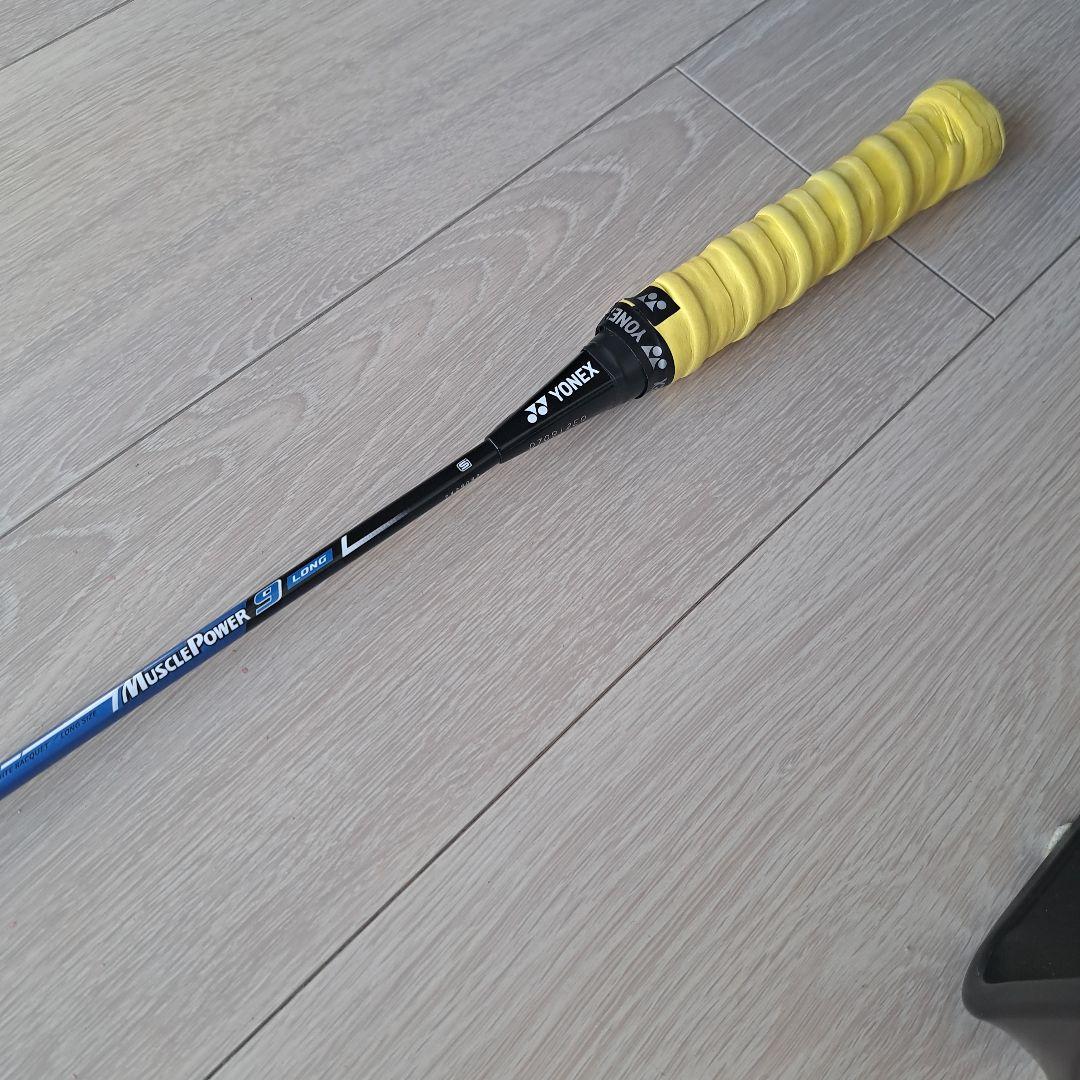YONEX Muscle Power バドミントン　ラケット　ヨネックス