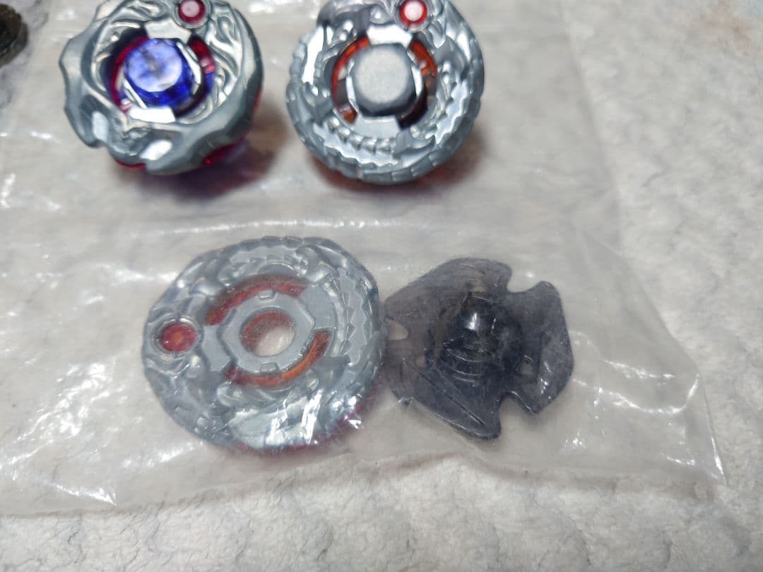 は*つ様 メタルファイト ベイブレード 9個 まとめ売り オマケ付き