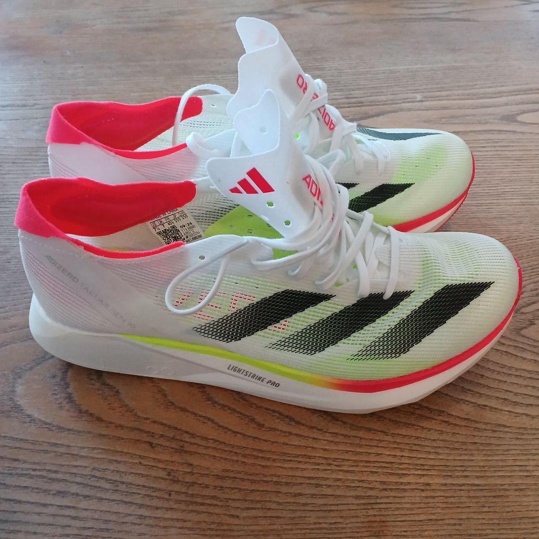 ADIZERO　TAKUMI　SEN10 ランニングシューズ