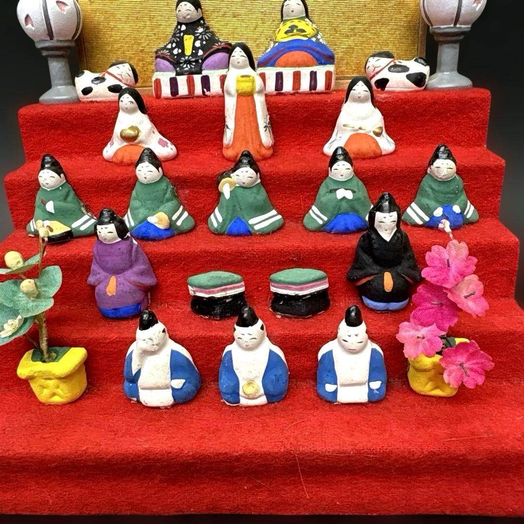 雛人形　小桜雛　小さな段飾り