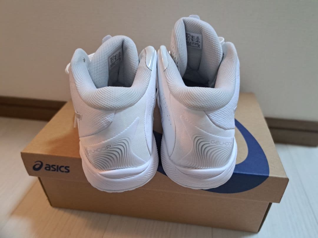 【yky様用】ASICS GEL-HOOP V16 バッシュ ホワイト 24cm